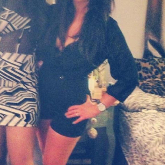 Forever 21 Black Romper - Picture 5 of 5